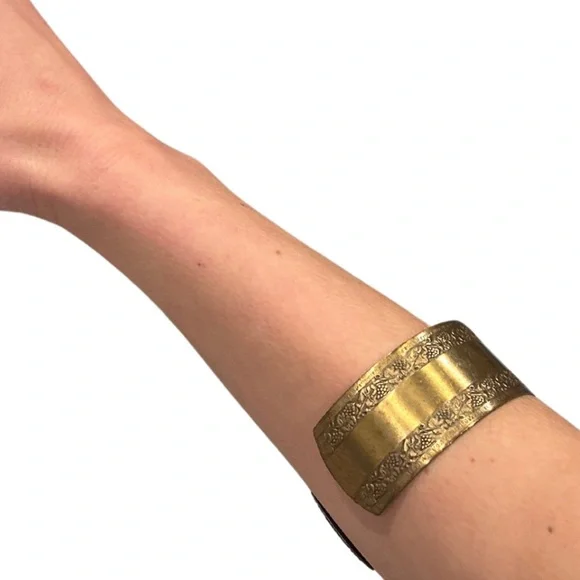 Vintage Copper Cuff Bracelet | Grape Stamp Detail | O/S - Picture 2 of 5